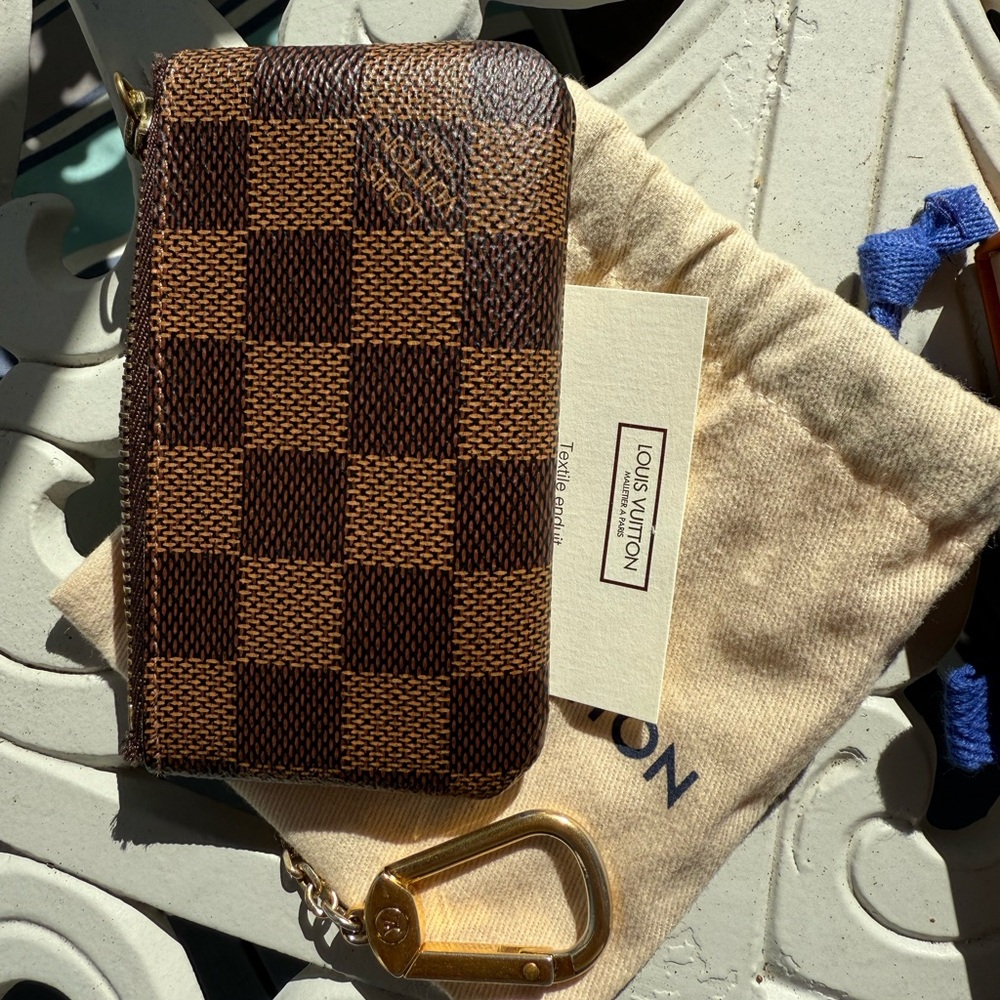 Louis Vuitton Damier Ebene key pouch